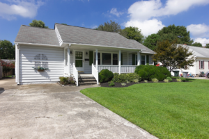 Real Estate Photography & Video Marketing. Servicing Williamsburg & Newport News Virginia.